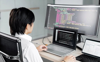 北海 ,php声明和调用变量的符号是什么？